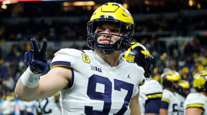 NFL Draft prospect Aidan Hutchinson